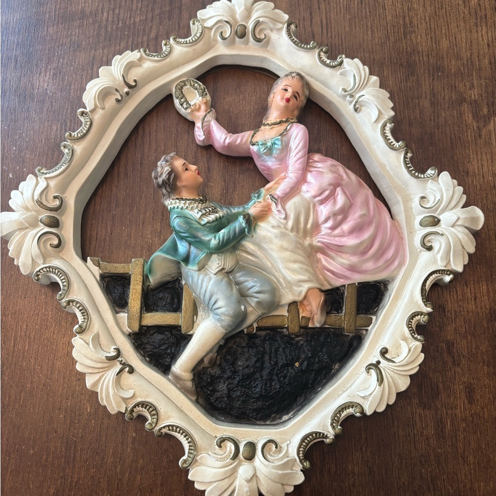 Mid‎ Century Lovers Romantic Wall Plaque with Intricate Frame